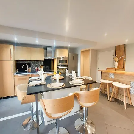Apartamento Le Grand T4 - Wifi, Parking, Clim *