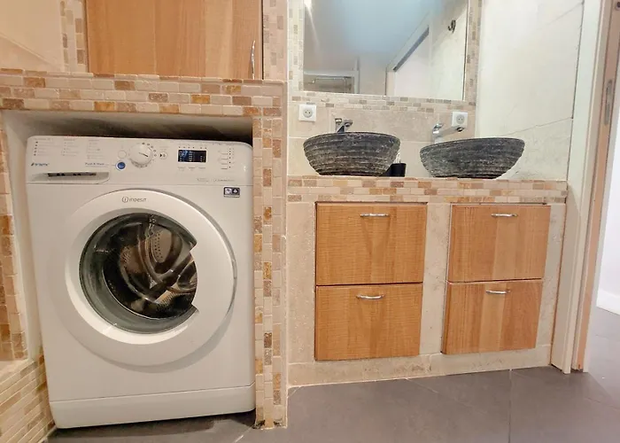 Apartmán Le Grand T4 - Wifi, Parking, Clim Toulon