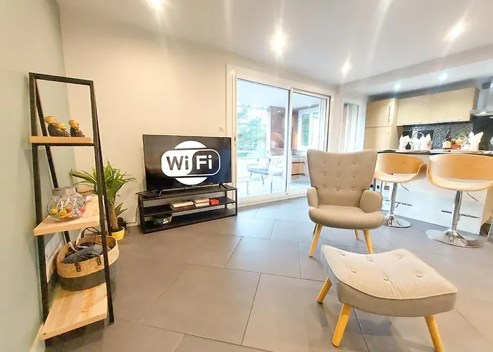 Le Grand T4 - Wifi, Parking, Clim Apartmán